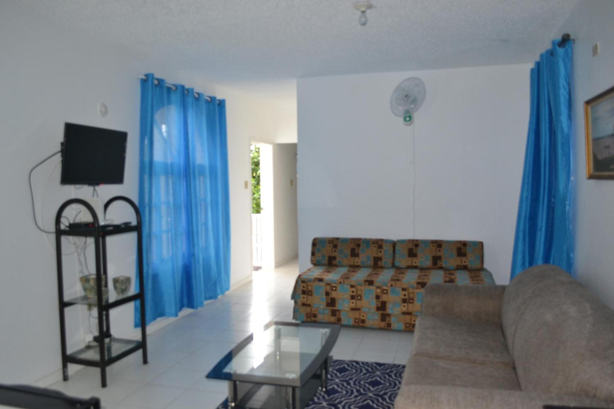 Sky Castles Apt H6 Ocho Rios Eksteriør billede