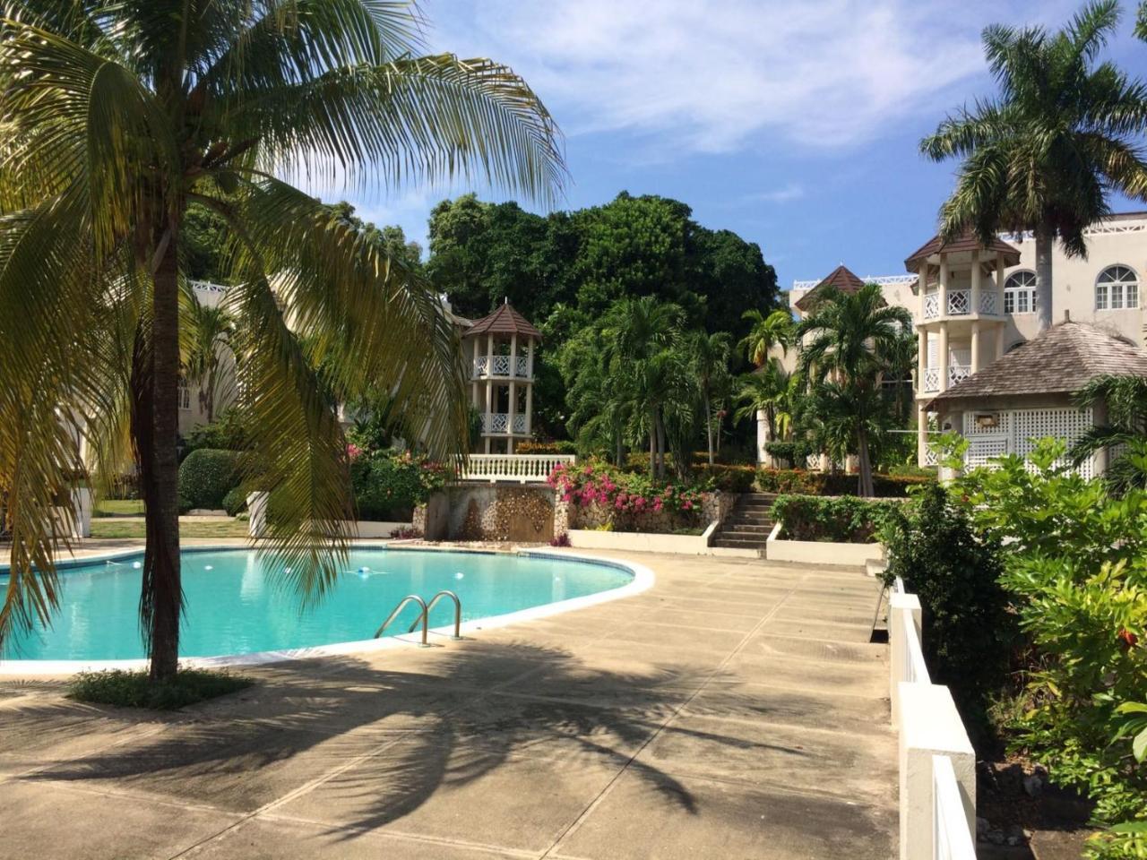 Sky Castles Apt H6 Ocho Rios Eksteriør billede