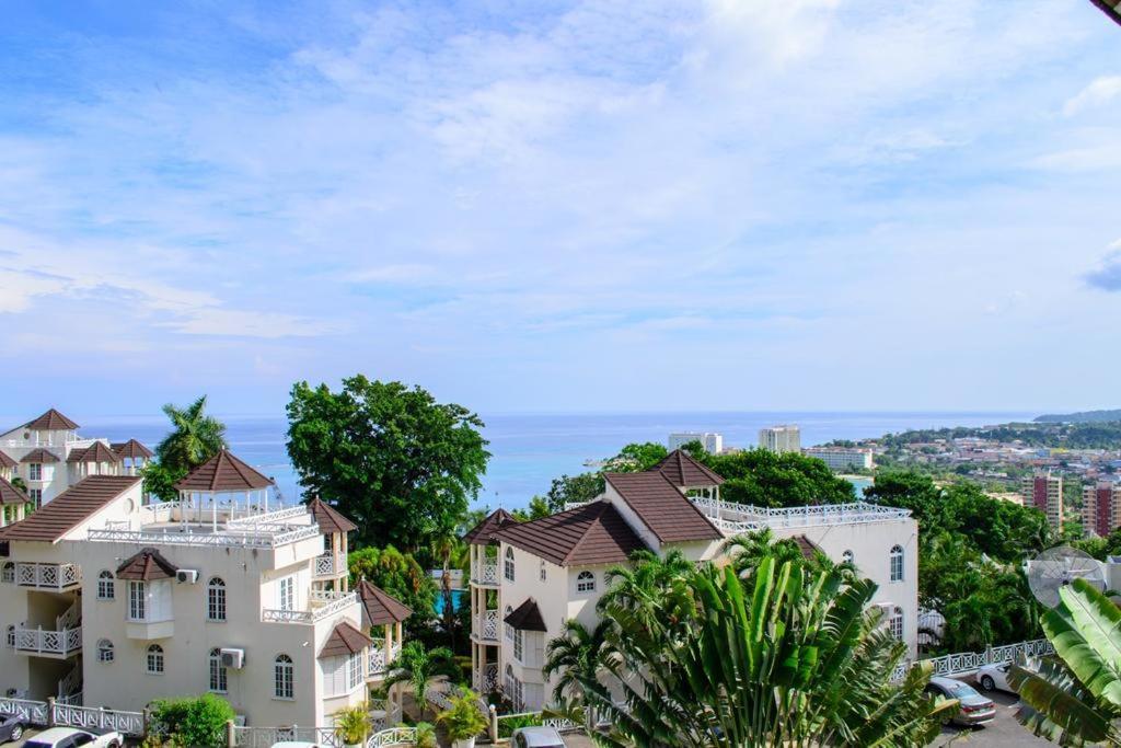 Sky Castles Apt H6 Ocho Rios Eksteriør billede